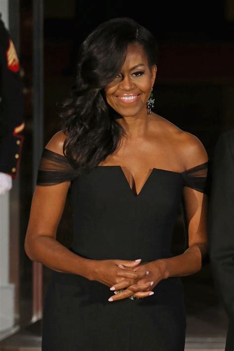 A Look Back At All Of Michelle Obama's Best Hair Moments In The White ...