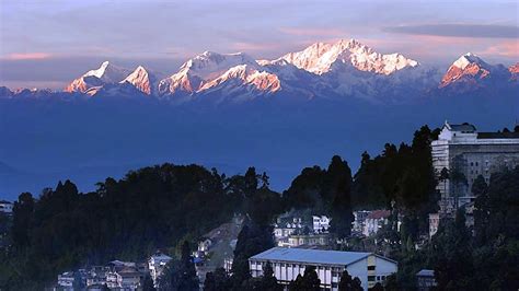 Tourist Destination Darjeeling