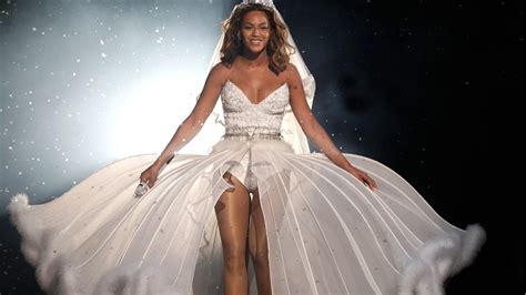 wedding dress - Beyonce Wallpaper (31855498) - Fanpop