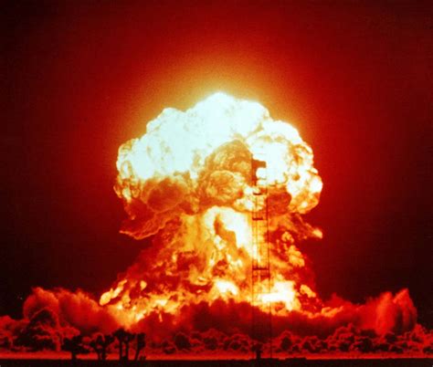 Why Does A Nuclear Explosion Create A Mushroom Cloud? » ScienceABC