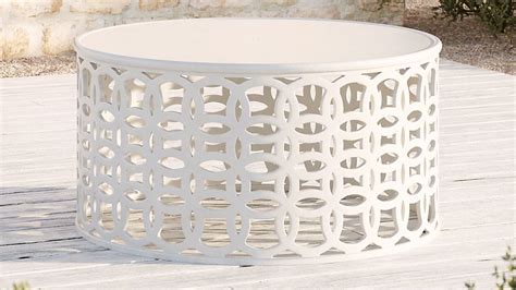 Lattice Circles White Outdoor Patio Coffee Table + Reviews | Crate and Barrel | Outdoor coffee ...