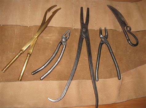 Roman Medicine (1) The Surgeon's Tools - EARLYWORKS