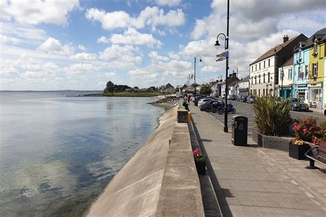 Visit Blackrock Promenade with Discover Ireland