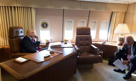 Air Force One Innen - PHOTOS: Take a look inside the President's personal plane ... - Bernadine ...