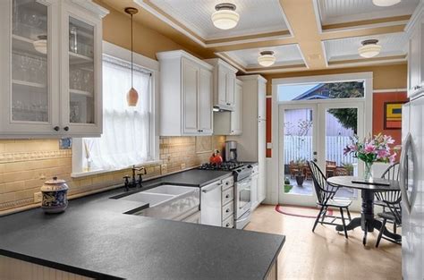 Honed granite countertops – how to choose the kitchen countertop finish?