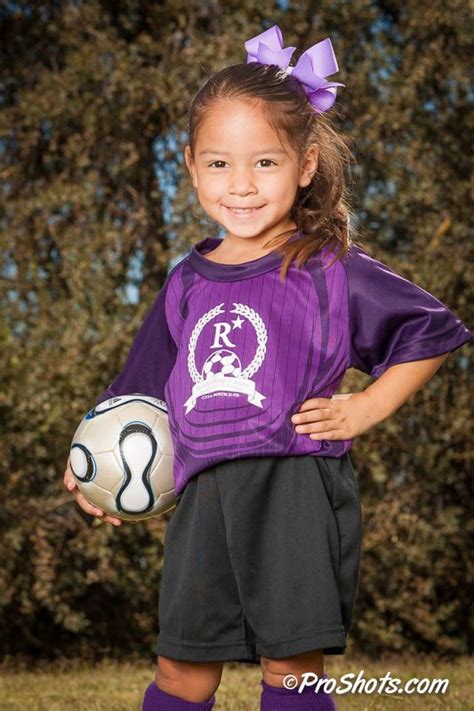 Pro Shots Soccer Team and Individual Portraits | Soccer, Kids soccer, Soccer pictures