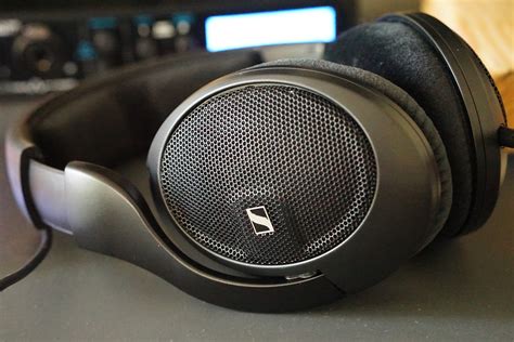 Sennheiser HD560S Review: The New Standard - NOT! | Super Best Audio ...