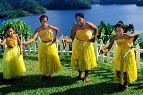 39 Best images about PALAOS-Palau (Ngerulmud) on Pinterest | Lakes, Caves and Helmets