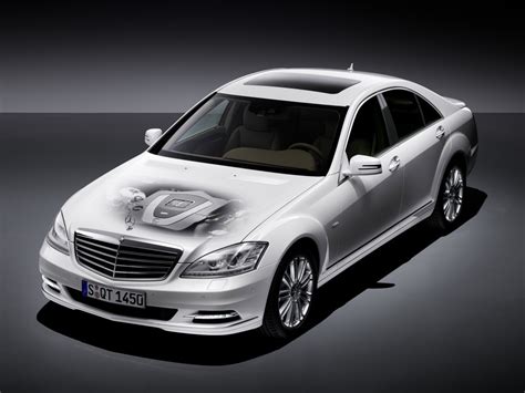 2010 Mercedes-Benz S400 Hybrid Preview