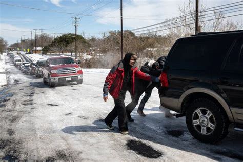 Texas Winter Storm Leads to Power Outages and Angry Residents - The New ...