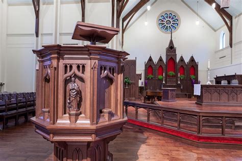 St. Peter’s Anglican Church - Tallahassee, FL | New Holland Church Furniture