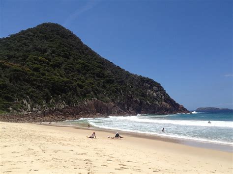 Zenith Beach | Looking back up at the summit we'd climbed | Phil Whitehouse | Flickr