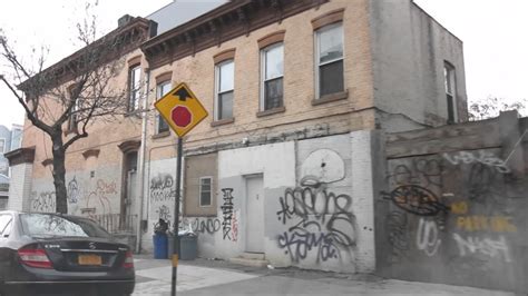 BROOKLYN NY BED-STUY HOOD - YouTube