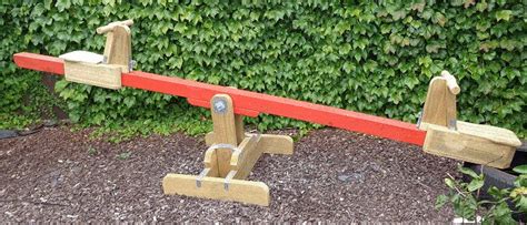 🔨 Building a seesaw with sliding seats | BuildEazy