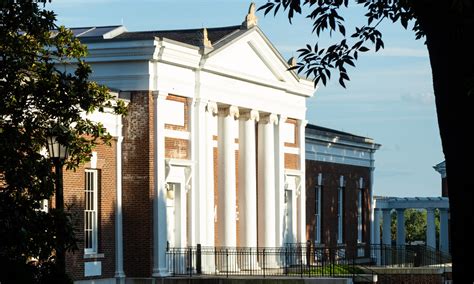 UVA’s McIntire School of Commerce Expands to Three-Year Undergraduate ...