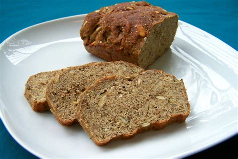 Stevig eiwitrijk pittenbrood – Vegetus