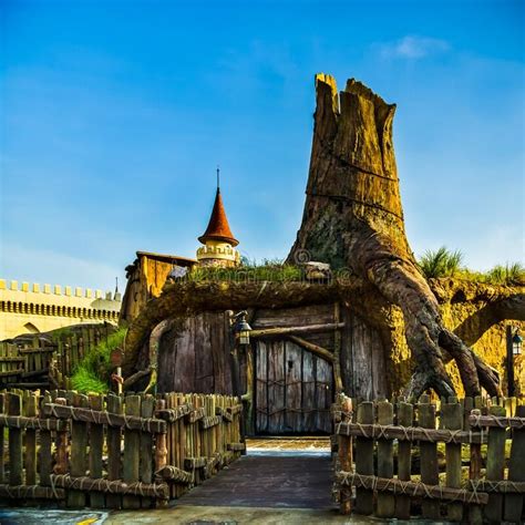 Shrek, Universal Studios Singapore, Swamp, Attraction, House, Stock Images, Graphic, People, Photo