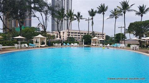 Hilton Colombo Pool: Pictures & Reviews - Tripadvisor