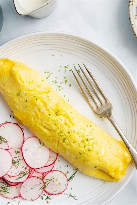 Classic French Omelette Recipe | Recipe | Low carb breakfast recipes ...