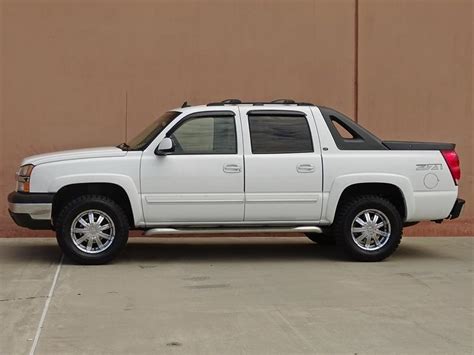 loaded 2006 Chevrolet Avalanche Avalanche Z71 crew cab for sale