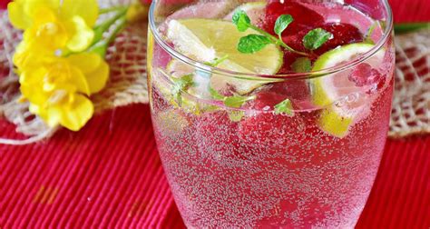 The 10 Best Bubly Sparkling Water Flavors, Ranked and Reviewed