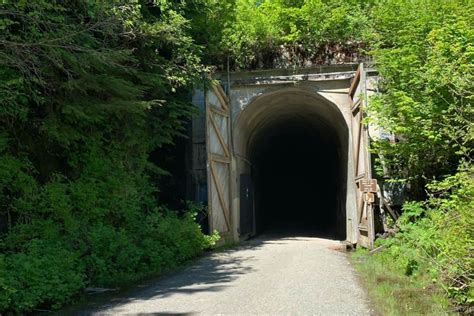 15 Best Snoqualmie Pass Hikes (a local perspective) - Wander Healthy