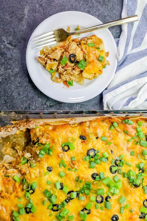 Easy Chicken Enchilada Pie Bake Green Chile Cheesy Layered Enchilada Pie Casserole