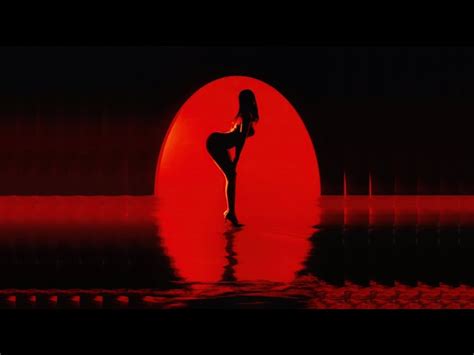 Kali Uchis - Moonlight, chords, lyrics, video