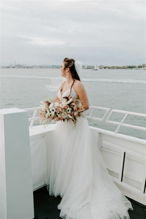 Fall Wedding at Boston Harbor Cruises - Boston Florist | Stapleton Floral Design