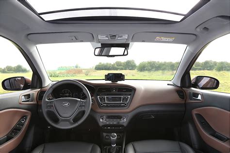 All-New Hyundai i20 Interior Detailed - autoevolution