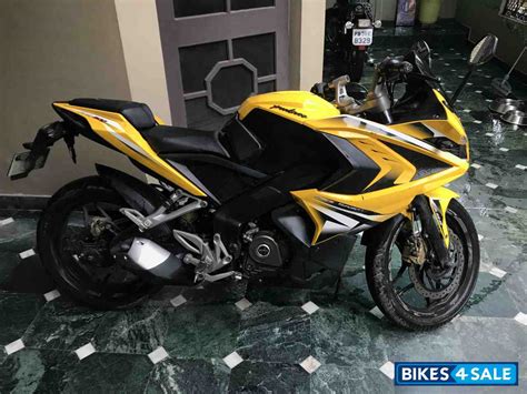 Used 2015 model Bajaj Pulsar RS 200 ABS for sale in Jalandhar. ID 272315. Yellow colour - Bikes4Sale