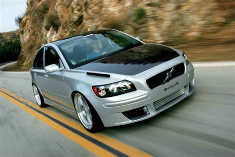 2004.5 Volvo S40 T5 AWD - Benedict Castle Concours