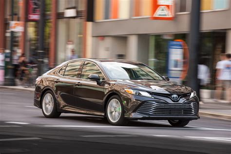 Hybrid Toyota Camry 2018