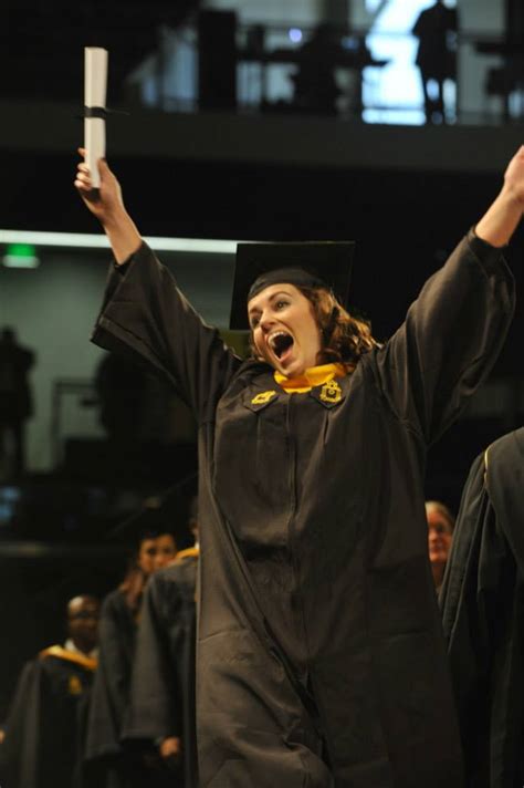 2,305 students graduate at Towson University winter commencement ...