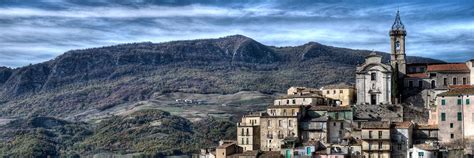 Hiking in Abruzzo's National Park: Discover Abruzzo's Wild Side