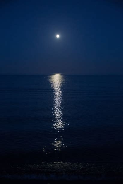 Moon Reflection On Sea Free Stock Photo - Public Domain Pictures