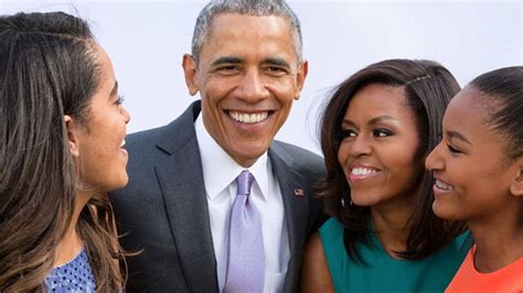 Barack and Michelle Obama’s daughters Malia and Sasha make rare family ...