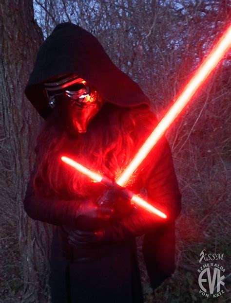 Femme Kylo Ren Cosplay | Project-Nerd