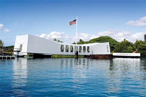 Deluxe USS Arizona Memorial and Historical City Tour 2024 | Cool Hawaii