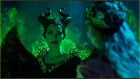 Angelina Jolie Is So Fierce in 'Maleficent 2' Teaser Trailer!: Photo ...