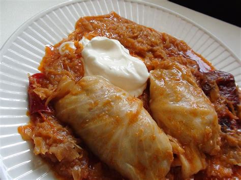 zsuzsa is in the kitchen: CABBAGE ROLLS - TÖLTÖTT KÁPOSZTA