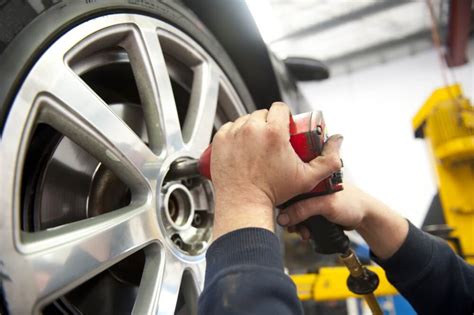 Need high quality car tyres in and around Horsham?