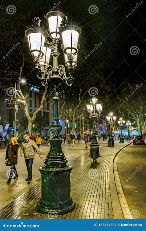 La Rambla Street Night Scene, Barcelona, Spain Editorial Photography - Image of walkway, person ...