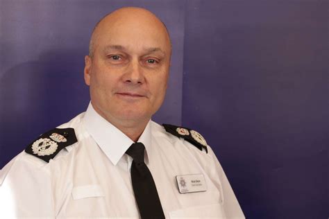 Cambridgeshire Constabulary chief constable Nick Dean announces retirement