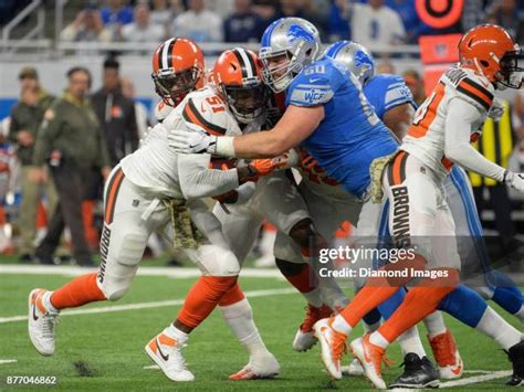 Jamie Collins Browns Photos and Premium High Res Pictures - Getty Images