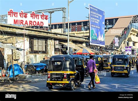 Mira Road Railway Station Mumbai Maharashtra India Asia Stock Photo - Alamy