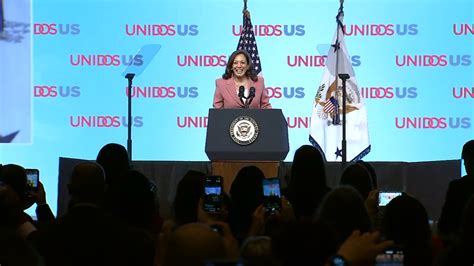 Kamala Harris Chicago: Vice president in city for for Unidos US Latino leaders' conference ...