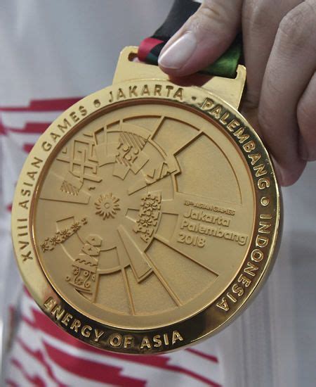 Asian Games Gold Medal | Asian games, Trophy design, Medals