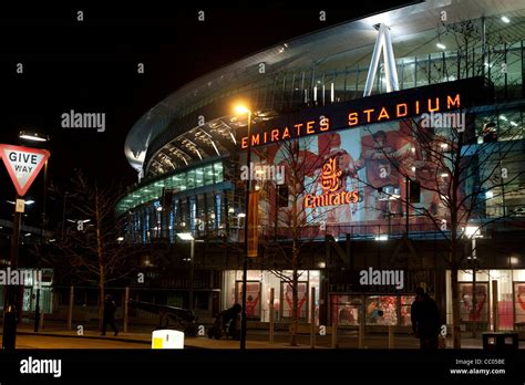 Arsenal Emirates Stadium London at night Stock Photo - Alamy