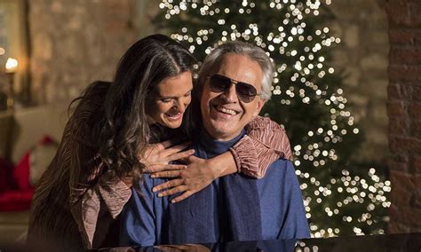 All the tears: Andrea Bocelli surprises his wife to thank her for the support!